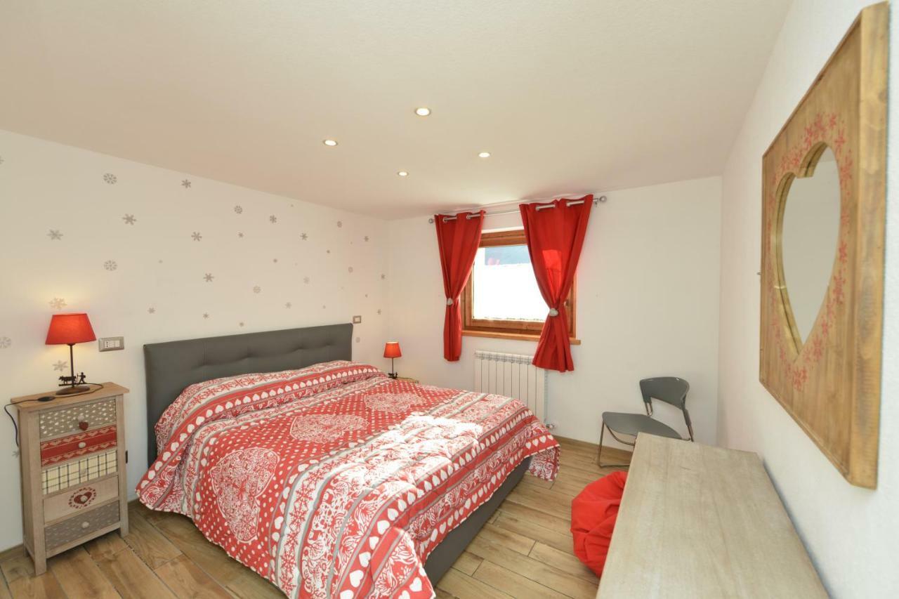 Lo Metcho Dou Bino Apartment Antey-Saint-Andre Exterior photo